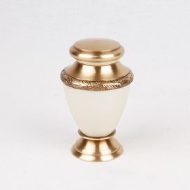 Keepsake and Token Urns
