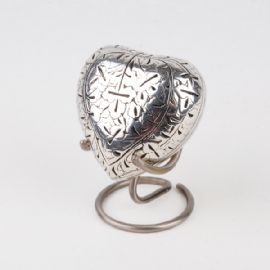 Keepsake and Token Urns