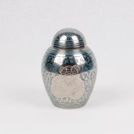 Child and Infant Urns